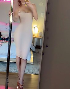Amateur MILF Private Pics