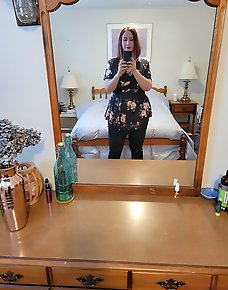 Amateur MILF Private Pics