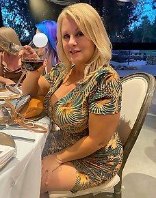 Amateur MILF Private Pics