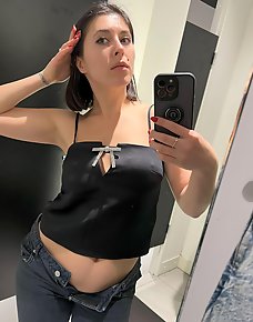 Amateur MILF Private Pics