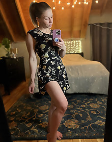 Amateur MILF Private Pics