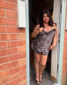 Amateur MILF Private Pics