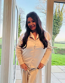 Amateur MILF Private Pics