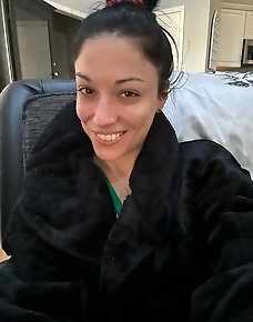 Amateur MILF Private Pics