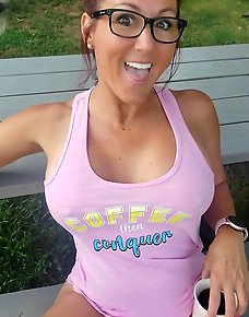 Amateur MILF Private Pics