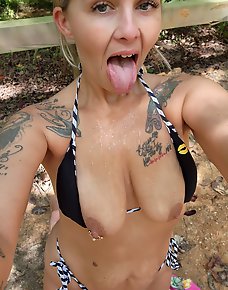 Amateur MILF Private Pics
