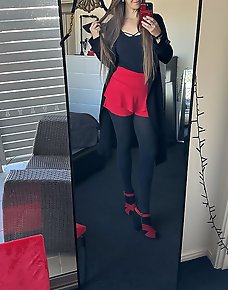 Amateur MILF Private Pics