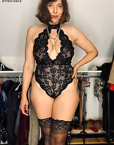 Amateur MILF Private Pics