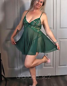 Amateur MILF Private Pics