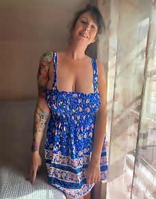 Amateur MILF Private Pics