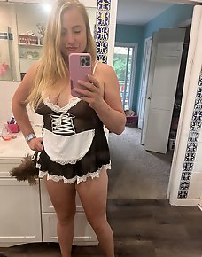 Amateur MILF Private Pics