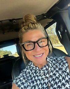 Amateur MILF Private Pics