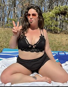 Amateur MILF Private Pics