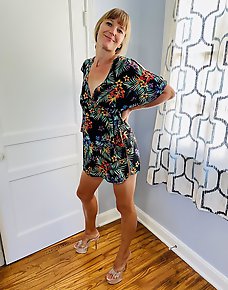 Amateur MILF Private Pics