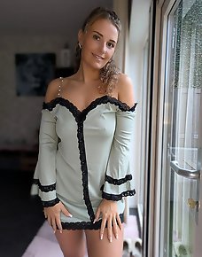 Amateur MILF Private Pics