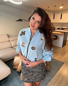 Amateur MILF Private Pics