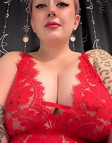 Amateur MILF Private Pics