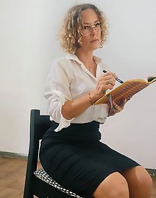 Amateur MILF Private Pics