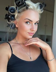 Amateur MILF Private Pics
