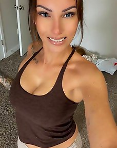 Amateur MILF Private Pics