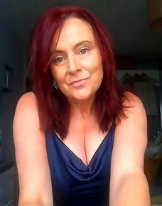Amateur MILF Private Pics