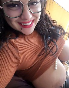 Amateur MILF Private Pics